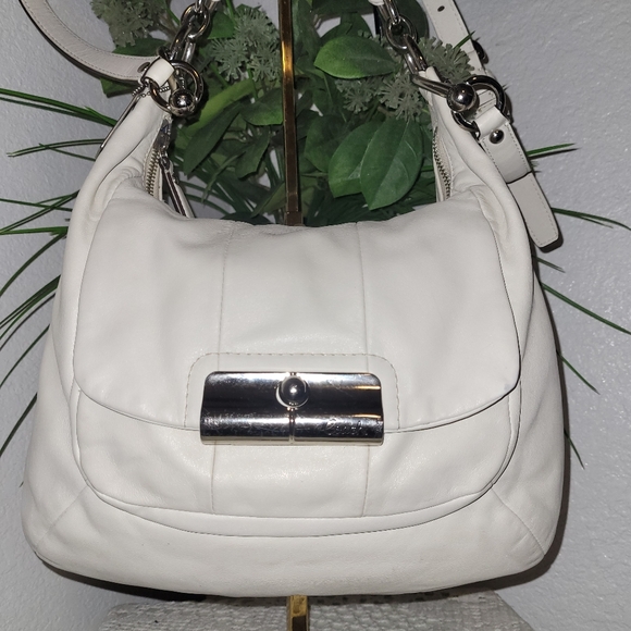 Yvory Cream Leather Coach #16808 Shoulder/Crossbody Convertible Hobo Bag - Picture 1 of 16
